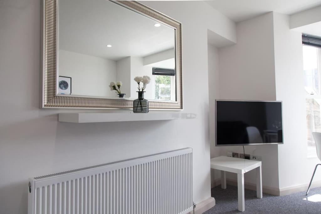 Stunning 2 Bed Apartment With Sea Views, Penzance Luaran gambar