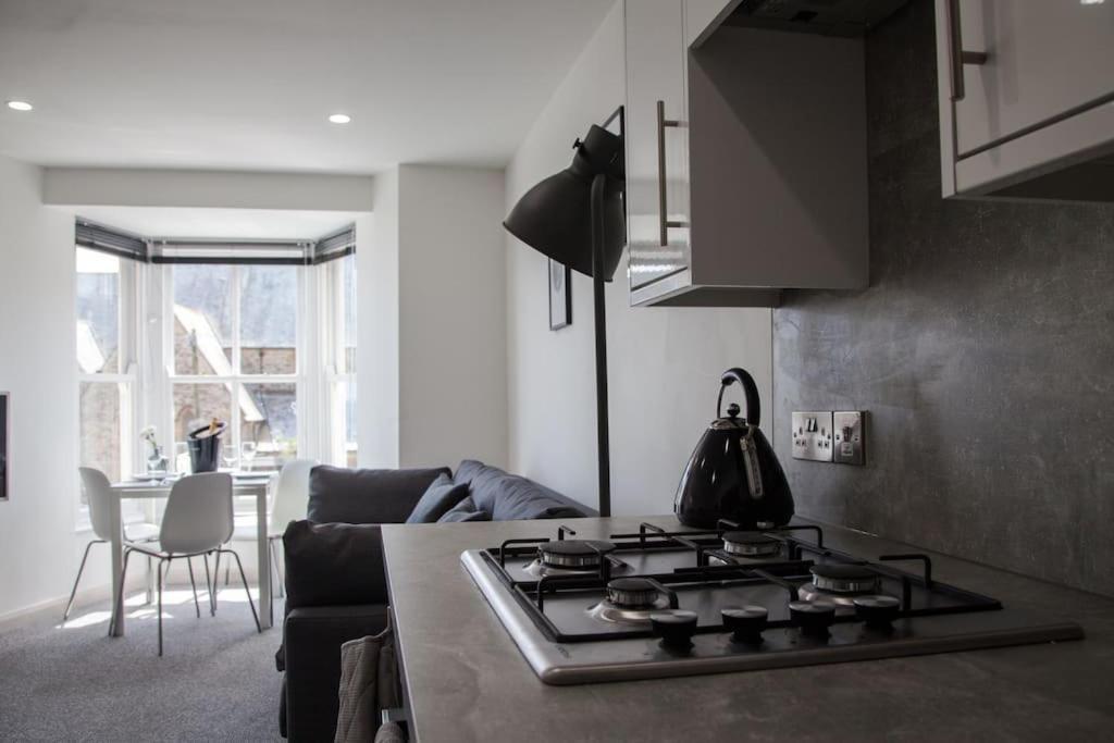 Stunning 2 Bed Apartment With Sea Views, Penzance Luaran gambar