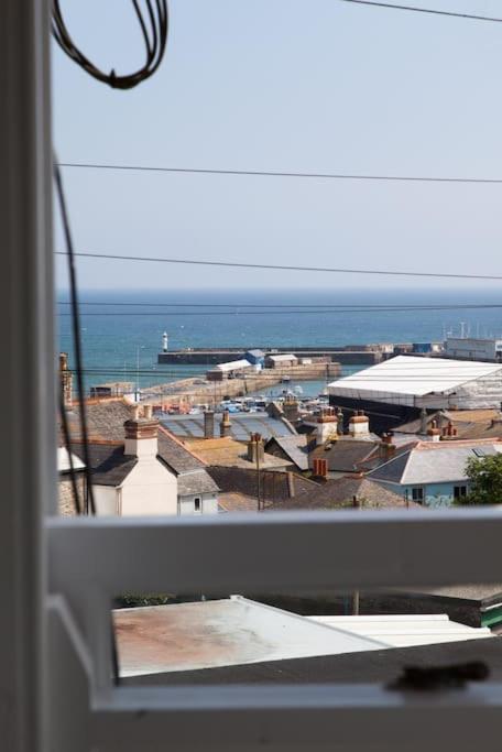 Stunning 2 Bed Apartment With Sea Views, Penzance Luaran gambar